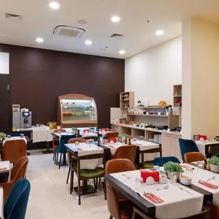Hotel Optima