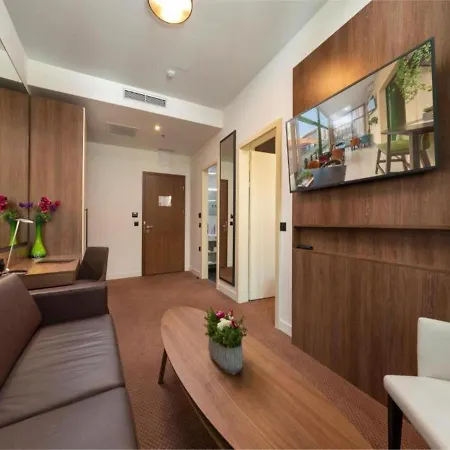 Hotel Optima